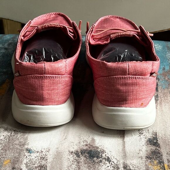 Reef Women’s Pink Cushion Coast Shoes - Picture 3 of 8